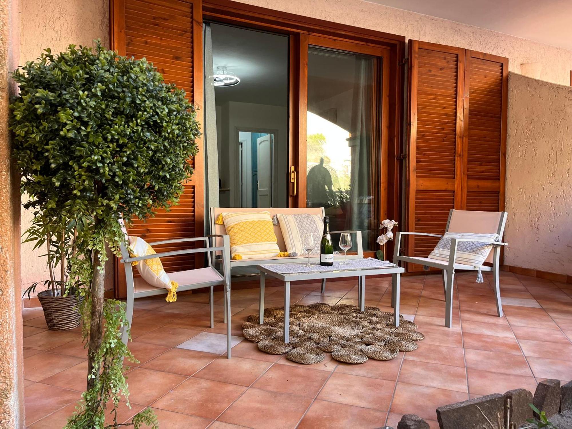 Shardana 3 - Relax A Due Passi Dalla Spiaggia Castelsardo Exterior foto